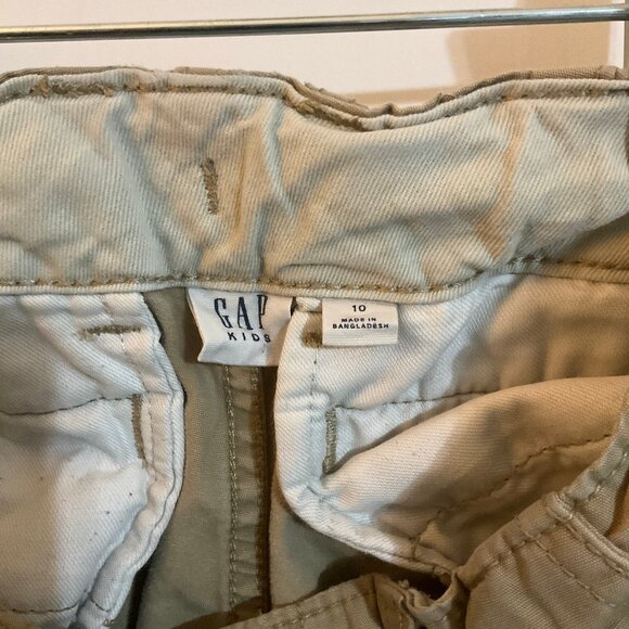 Gap Factory Khaki Cargo Shorts for Boys, size 10 - Picture 4 of 4